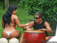 Mike in Brazil - Drummer Girl - 04/20/2008